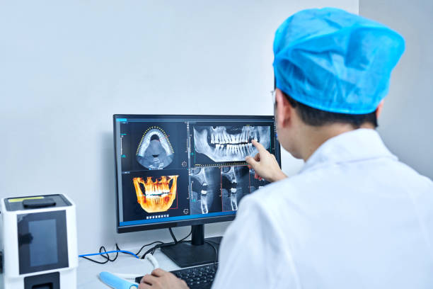 Best Emergency Dentist for Knocked-Out Tooth in Winfield, MO